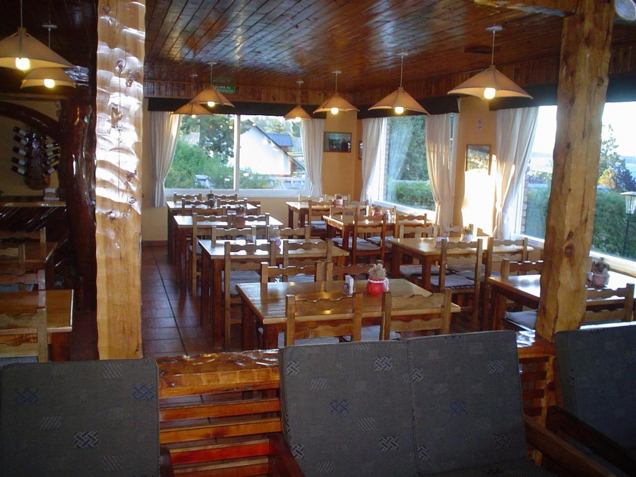 Hosteria Nuevo Pinar San Carlos de Bariloche Exterior photo