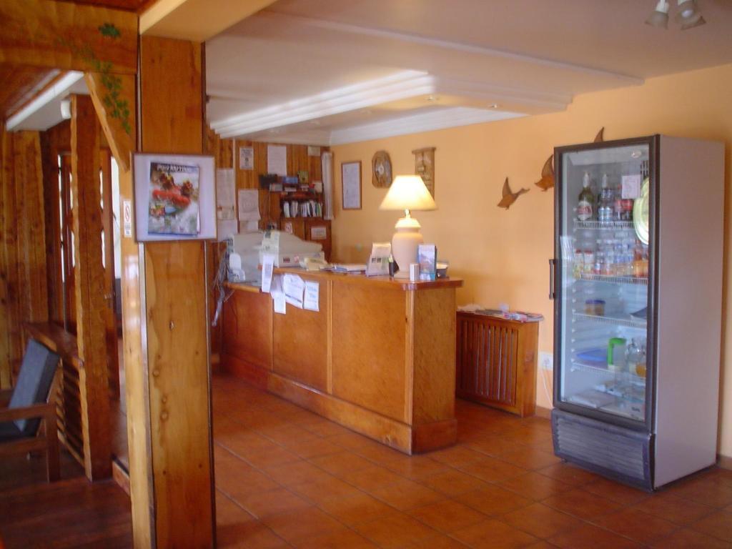 Hosteria Nuevo Pinar San Carlos de Bariloche Exterior photo
